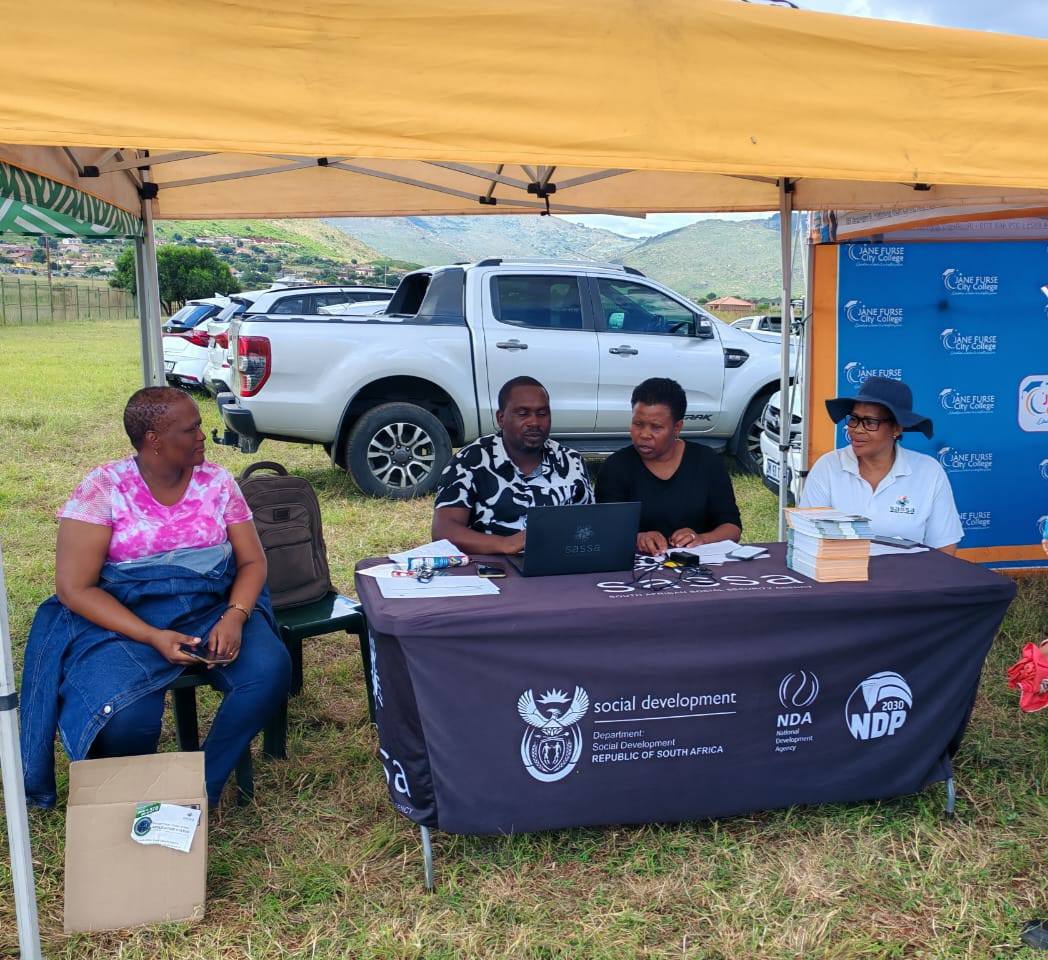 How to Check Your SASSA Appeal Status for May 2025, Representatives from the DSD and SASSA are assisting an applicant with the SASSA appeal status check process